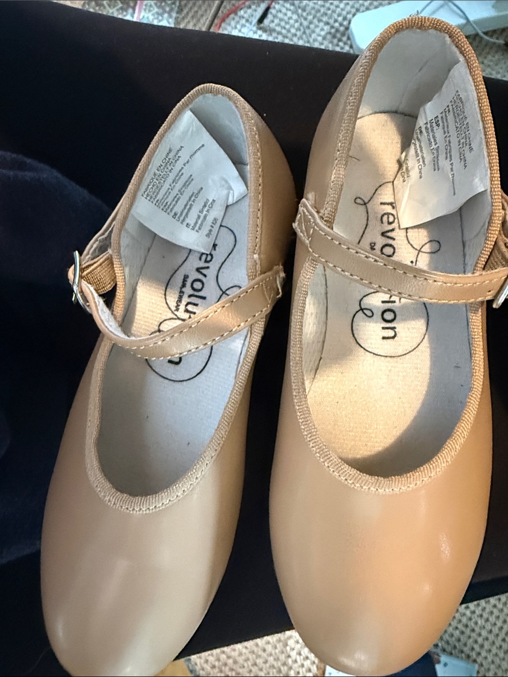 Revolution Kids Tap shoes in excellent condition